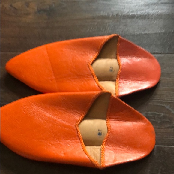 Moroccan Slippers - Picture 1 of 3